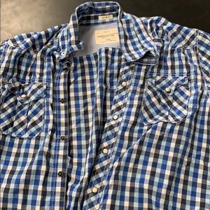 American Eagle Blue Plaid Casual Shirt